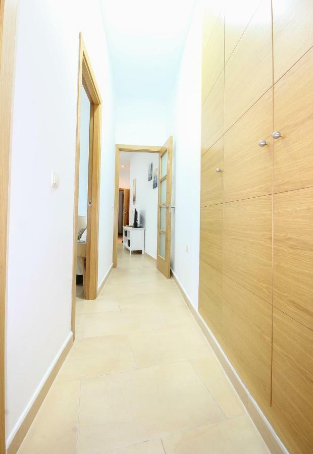 Apartamento San Julian Sevilla Bagian luar foto