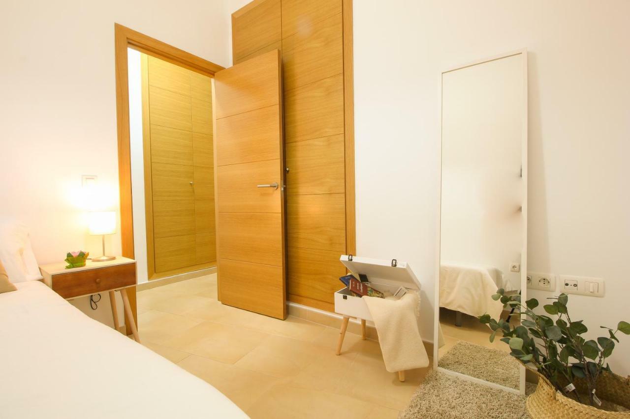 Apartamento San Julian Sevilla Bagian luar foto
