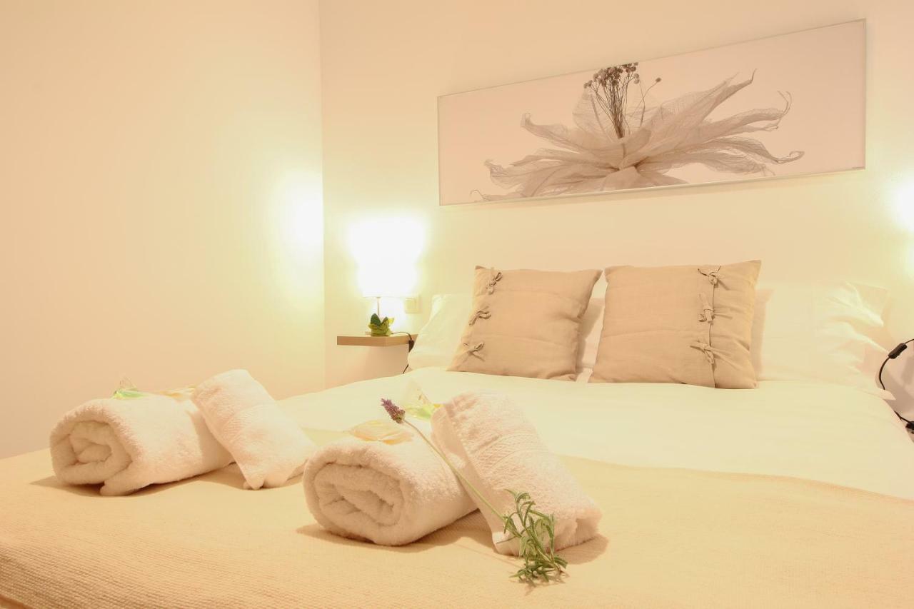 Apartamento San Julian Sevilla Bagian luar foto