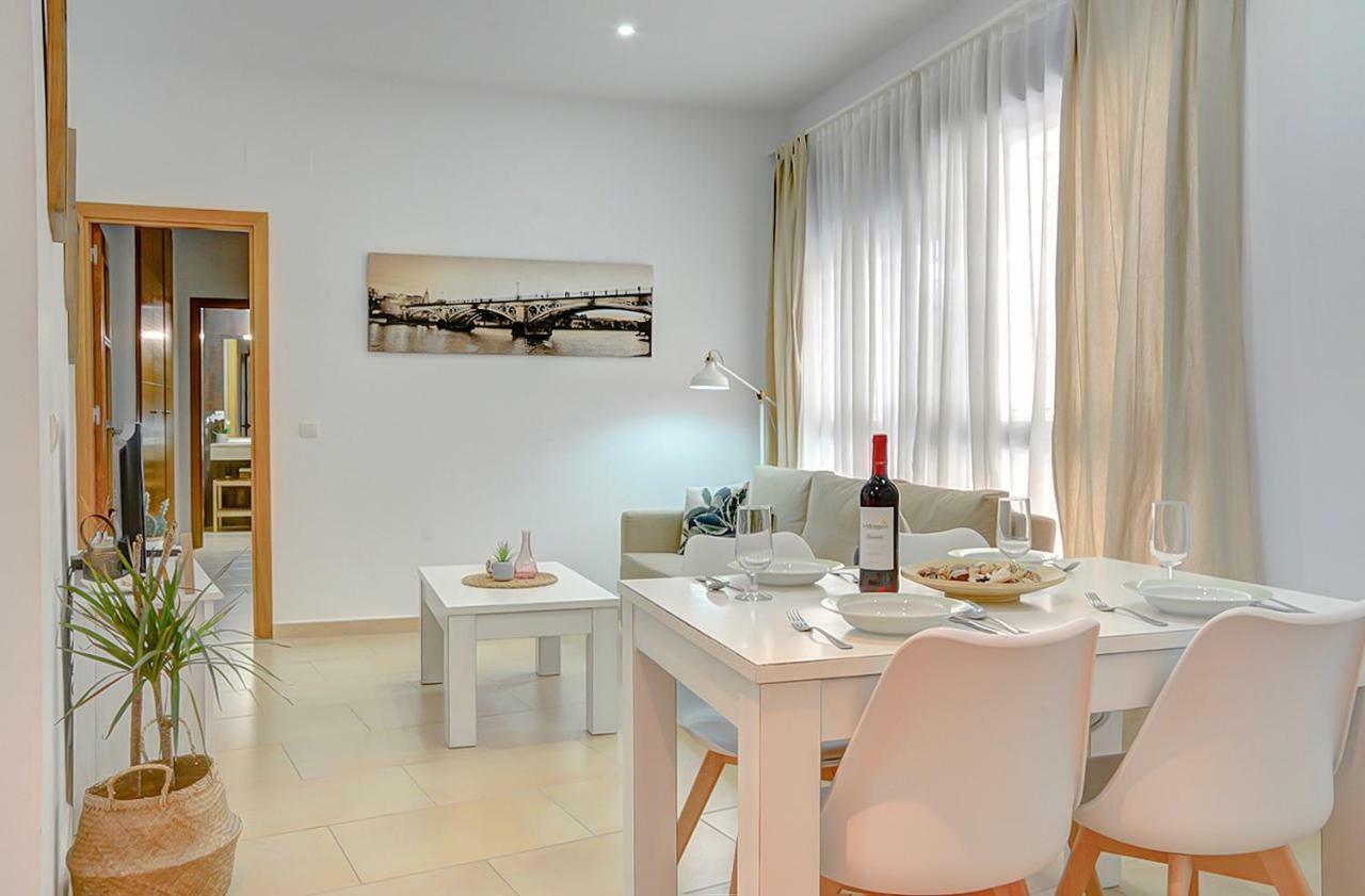 Apartamento San Julian Sevilla Bagian luar foto