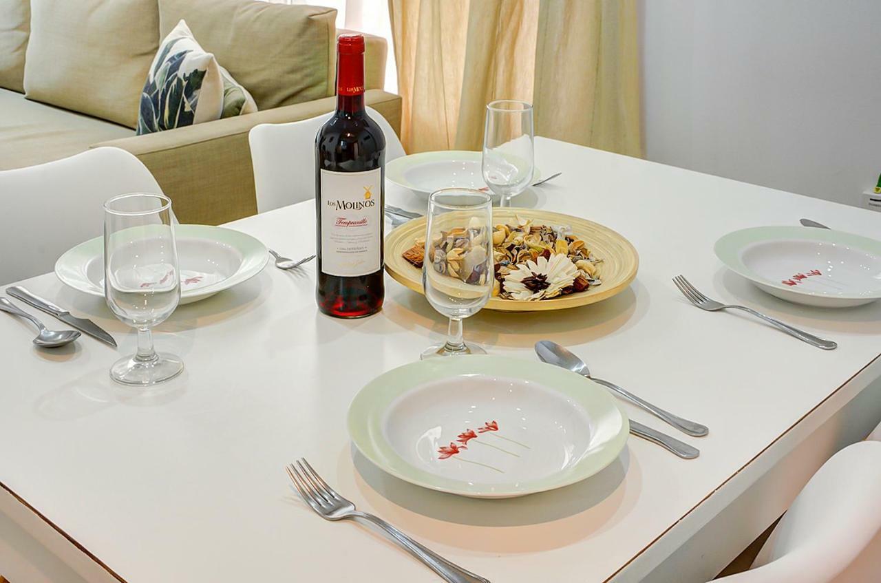 Apartamento San Julian Sevilla Bagian luar foto